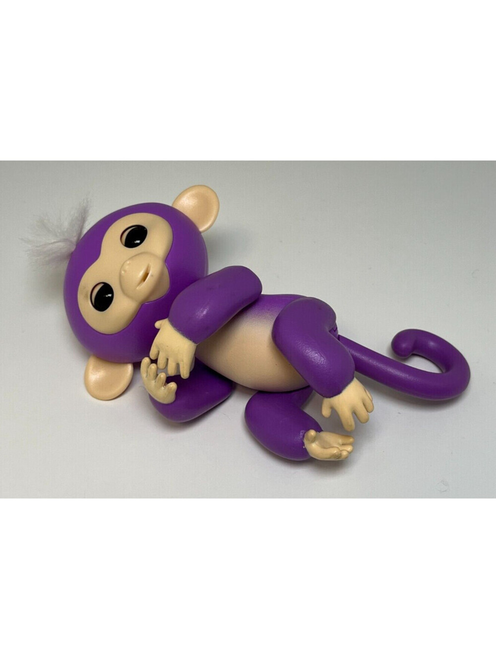 WowWee 2016 FINGERLINGS Purple Baby Monkey Mia Interactive Pet WORKING